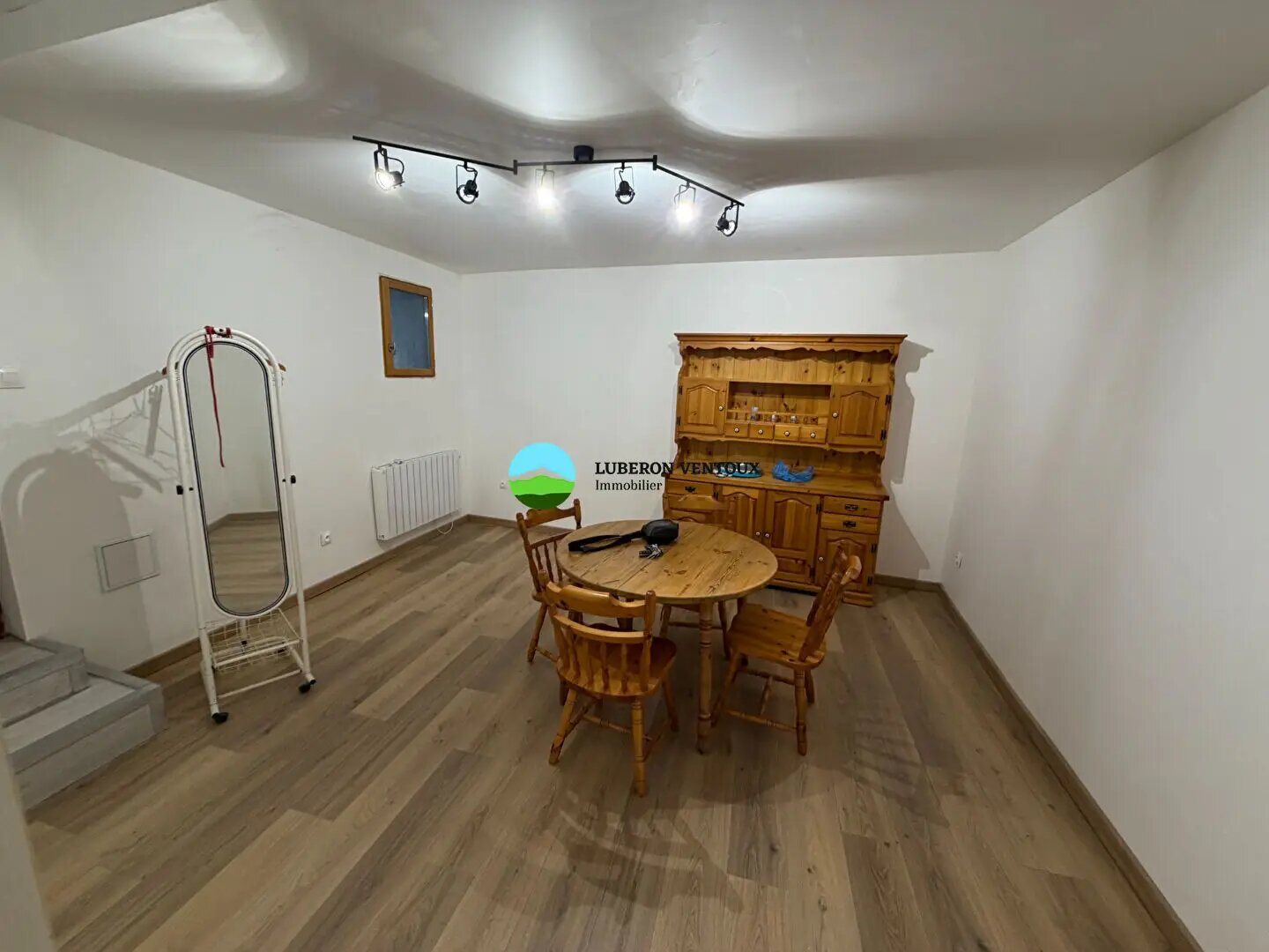 Maison à louer, 98m², Aubignan
