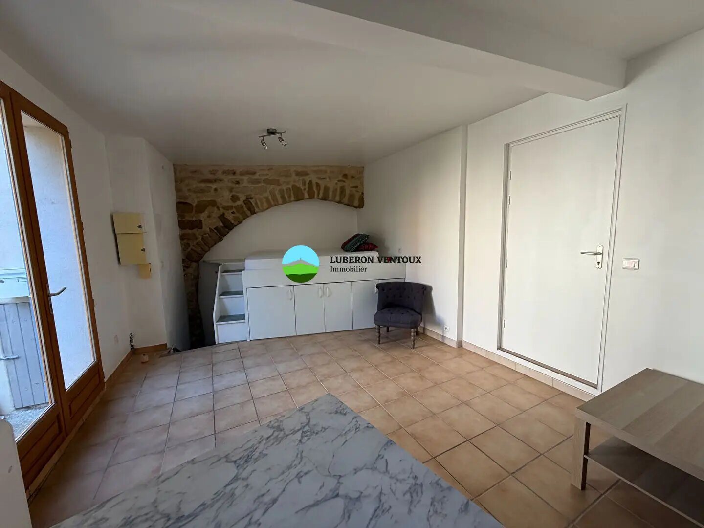 Appartement à louer, 22m², Caromb