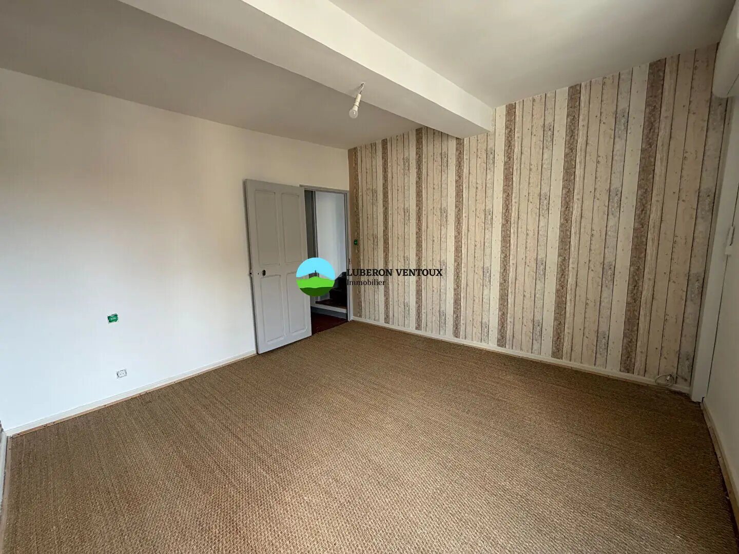 Maison à louer, 84m², Malemort-du-Comtat