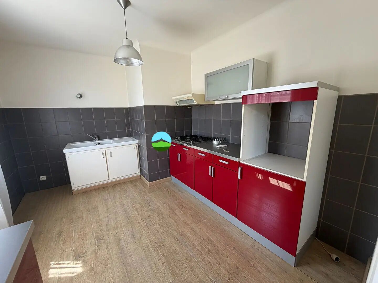 Appartement à louer, 91m², Mazan
