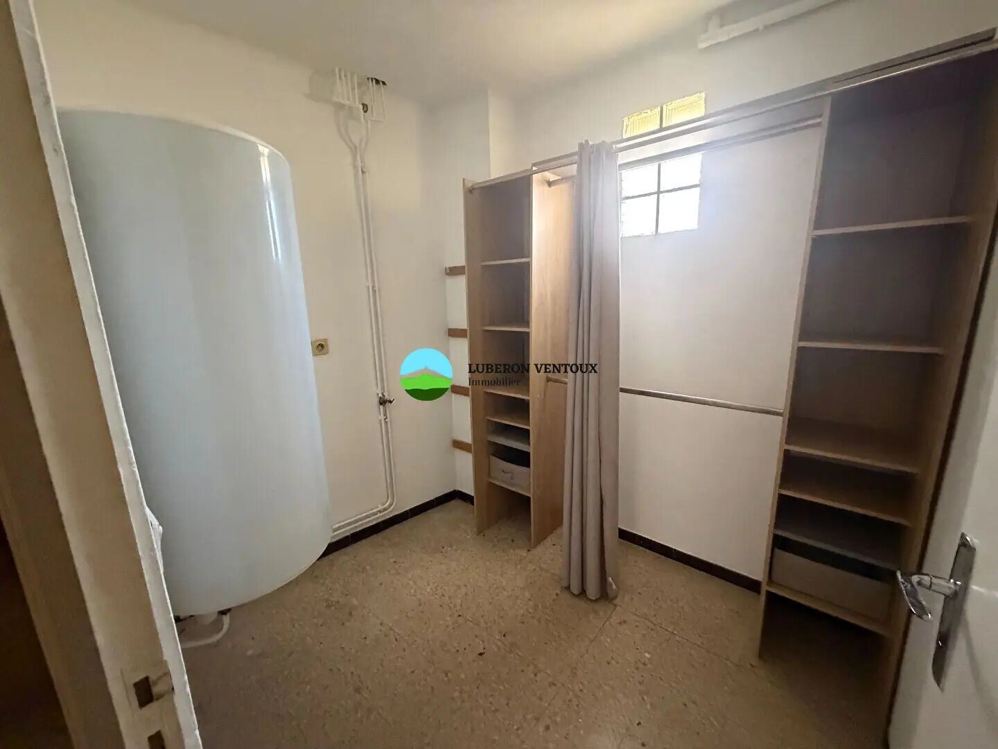 Appartement à louer, 91m², Mazan