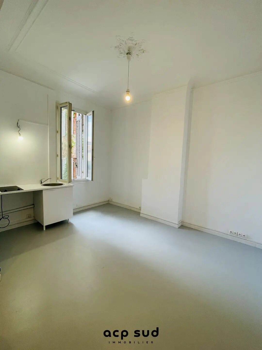 Appartement à louer, 28m², Marseille 5ème