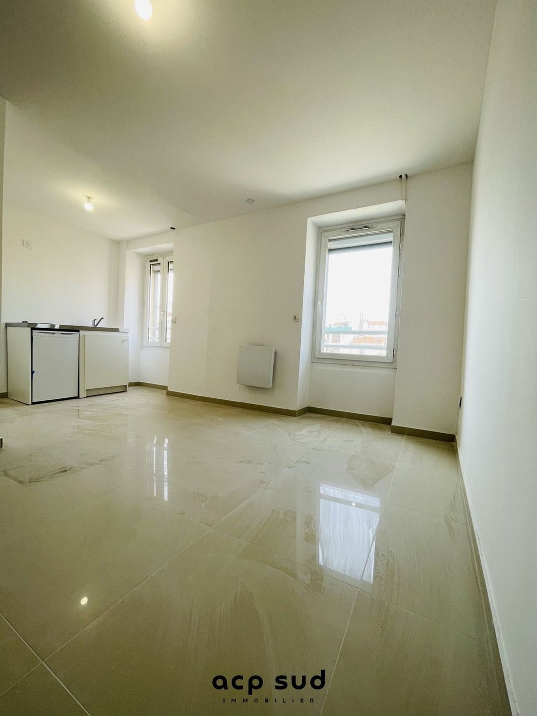 Appartement à louer, 20m², Marseille 8ème