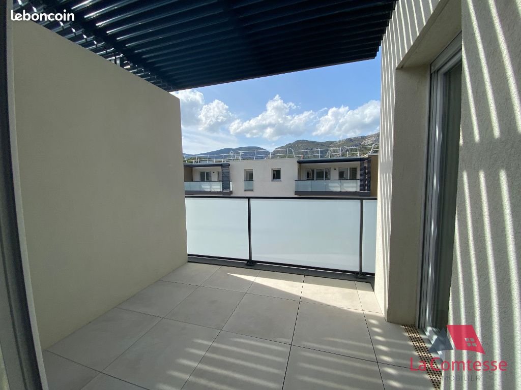 Appartement à louer, 53m², Roquevaire
