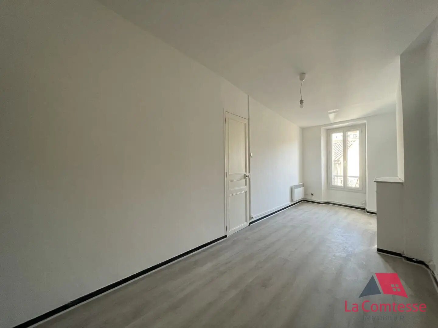 Appartement à louer, 43m², Aubagne