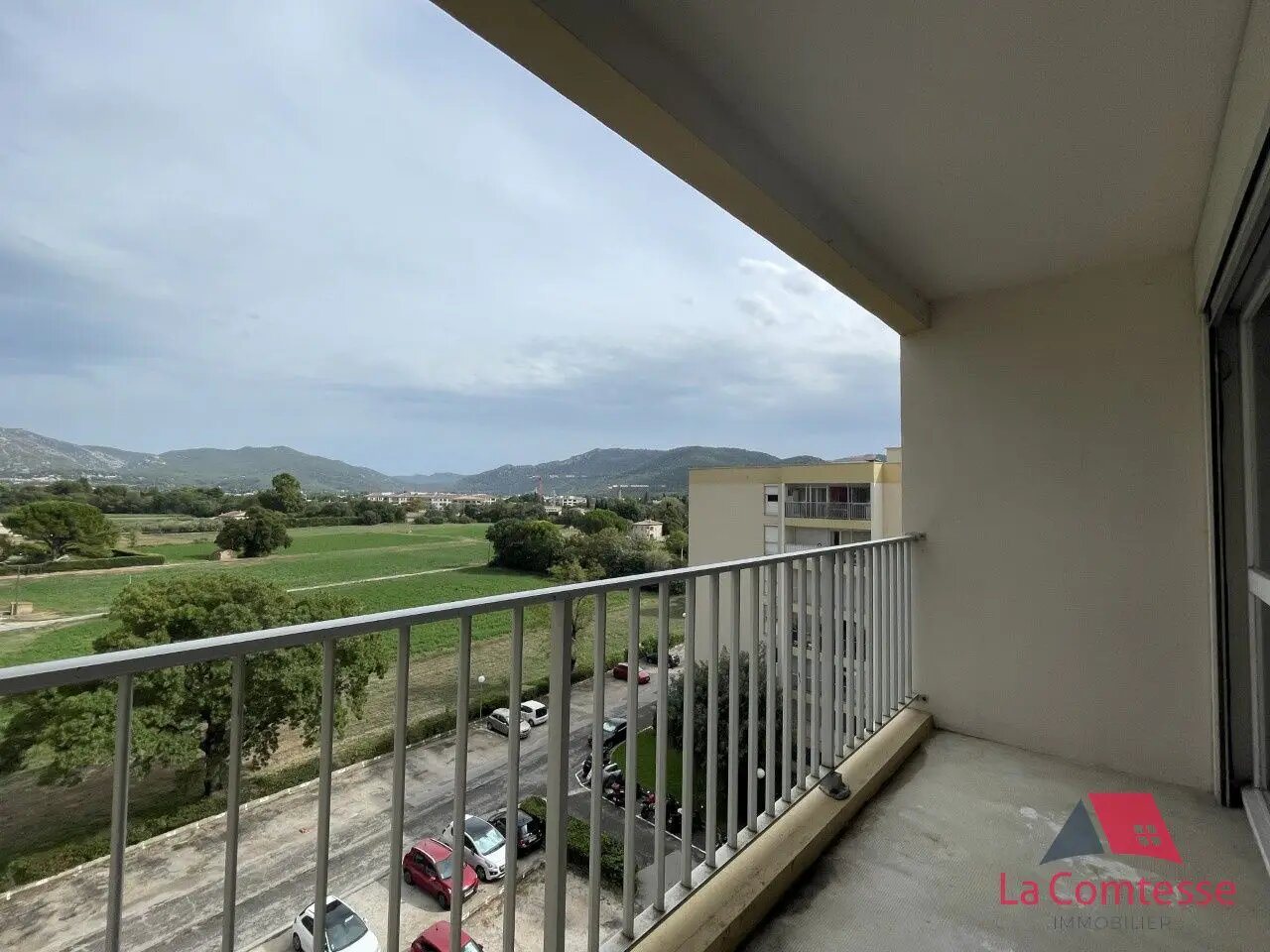 Appartement à louer, 25m², Aubagne