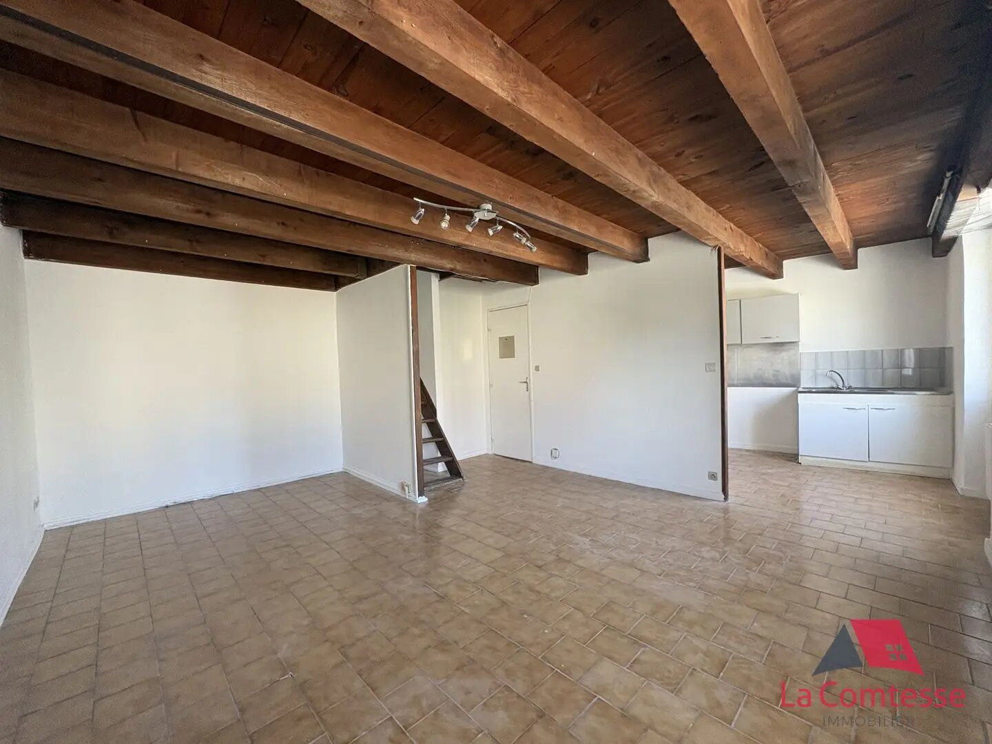 Appartement à louer, 70m², Aubagne
