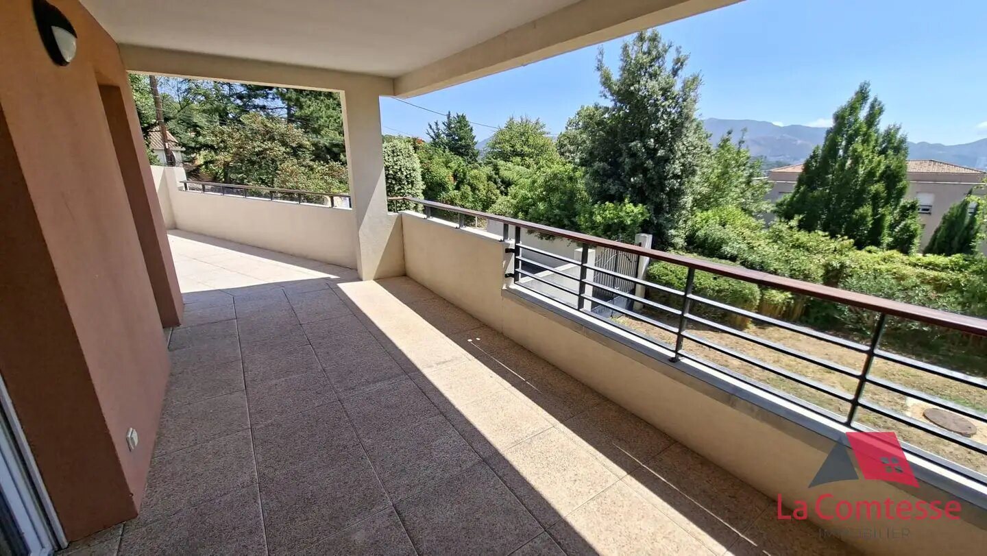 Appartement à louer, 71m², Marseille 12ème