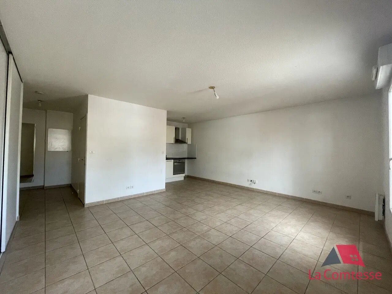 Appartement à louer, 35m², Aubagne
