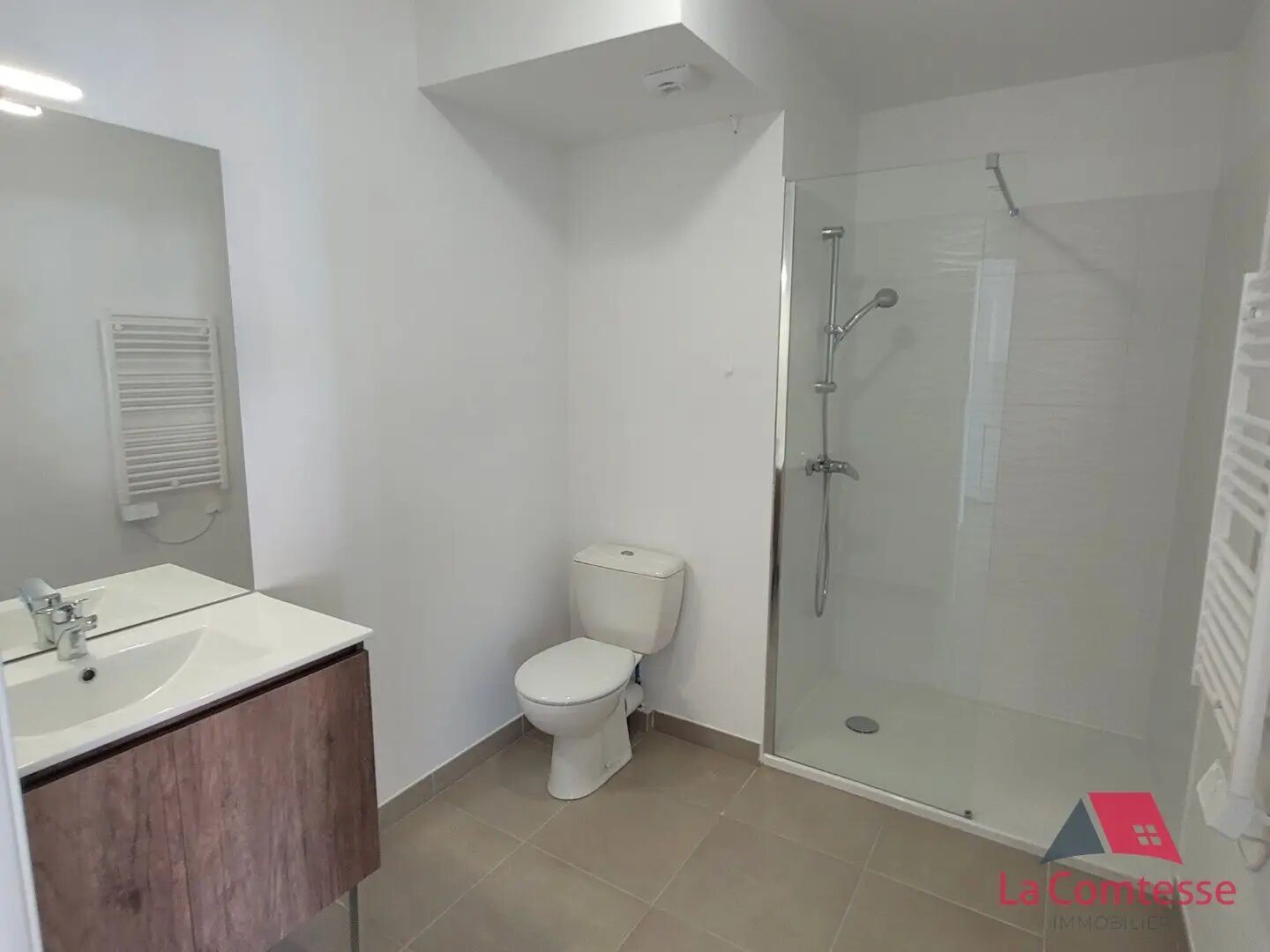 Appartement à louer, 47m², Trets