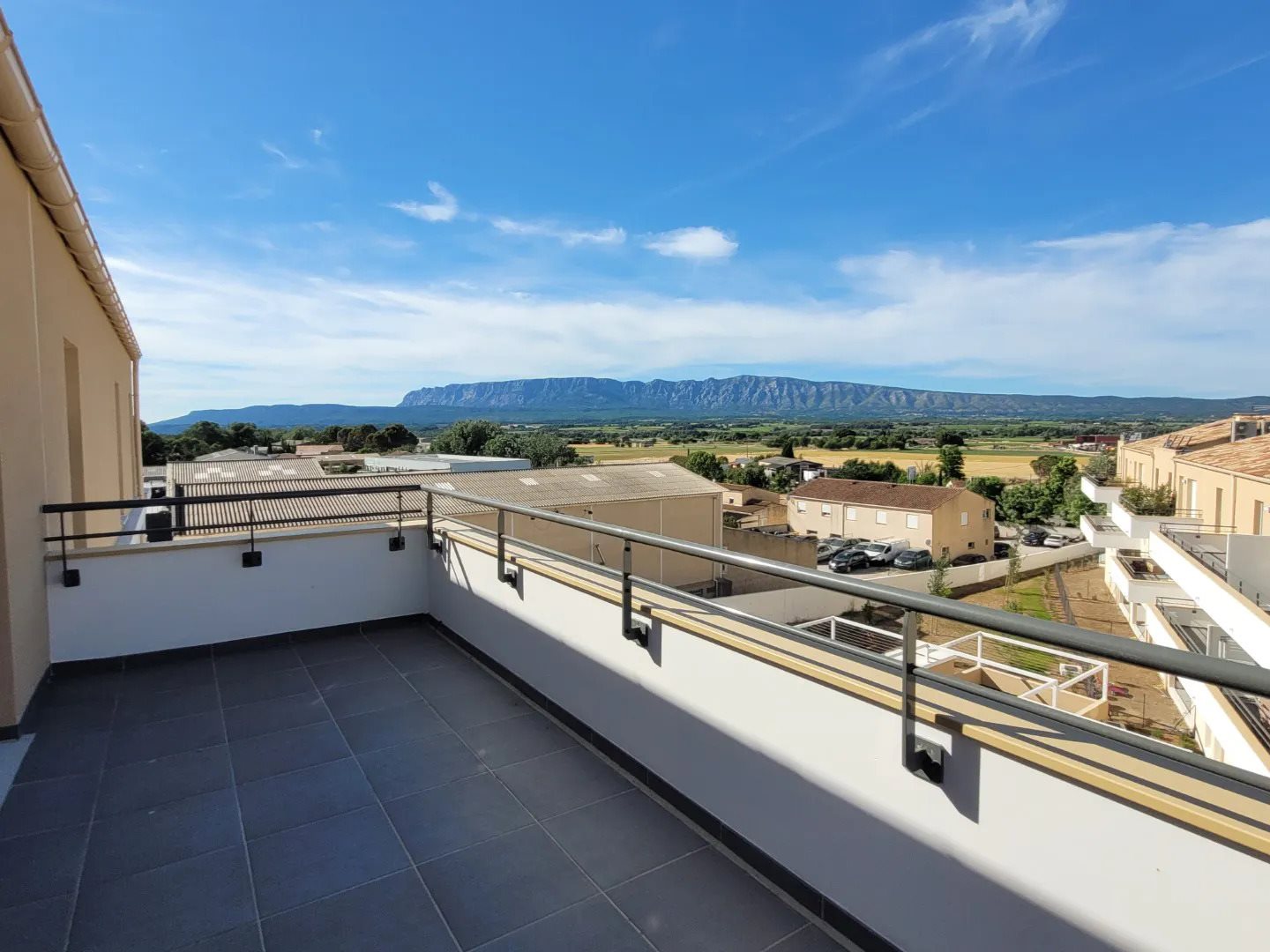 Appartement à louer, 33m², Trets