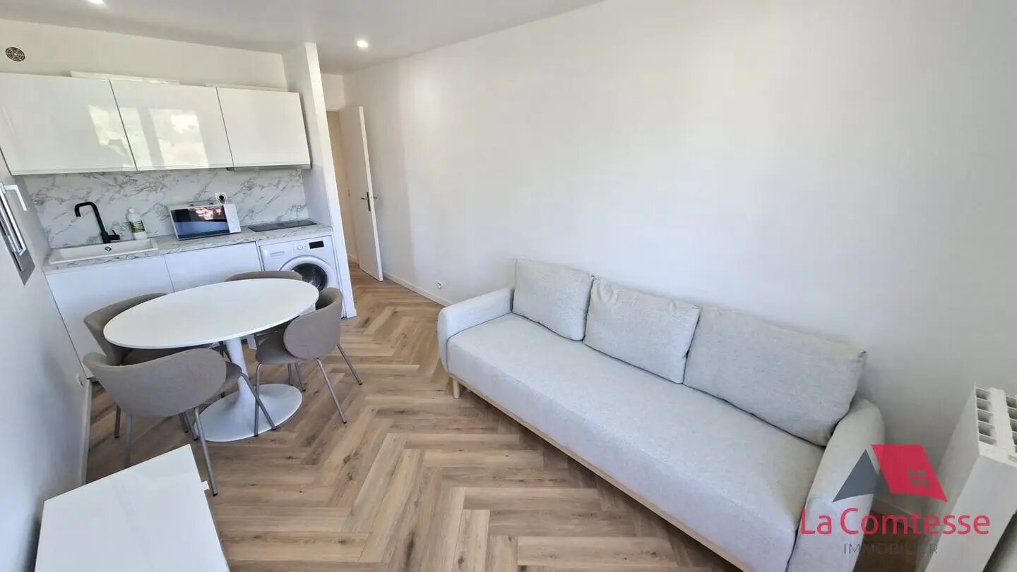 Appartement à louer, 25m², Carry-le-Rouet