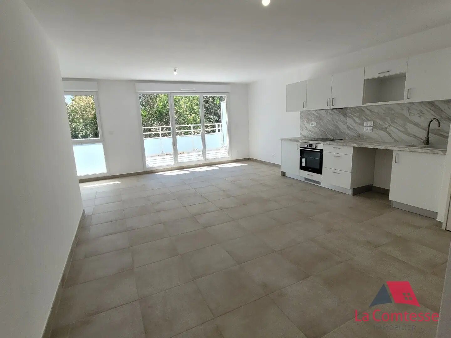 Appartement à louer, 83m², Istres