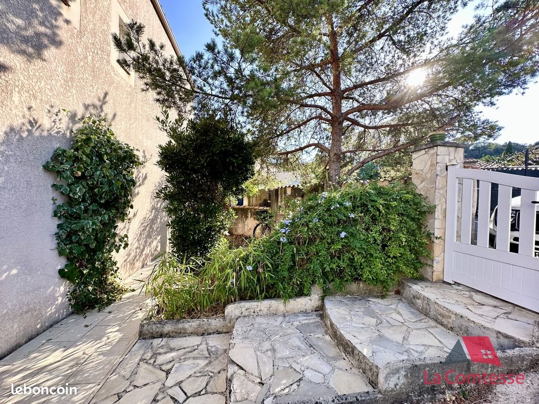 Maison à louer, 80m², Marseille 11ème