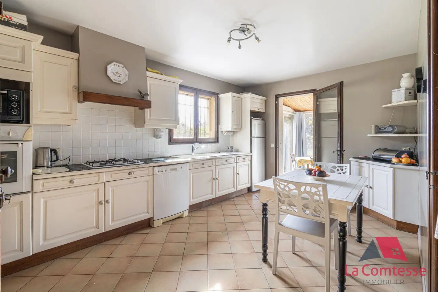 Maison à vendre, 126m², Saint-Cannat