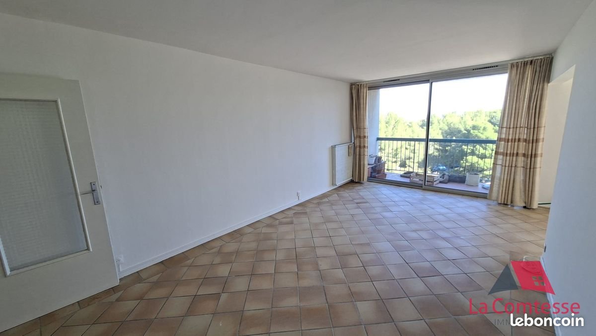 Appartement à louer, 93m², Marseille 8ème