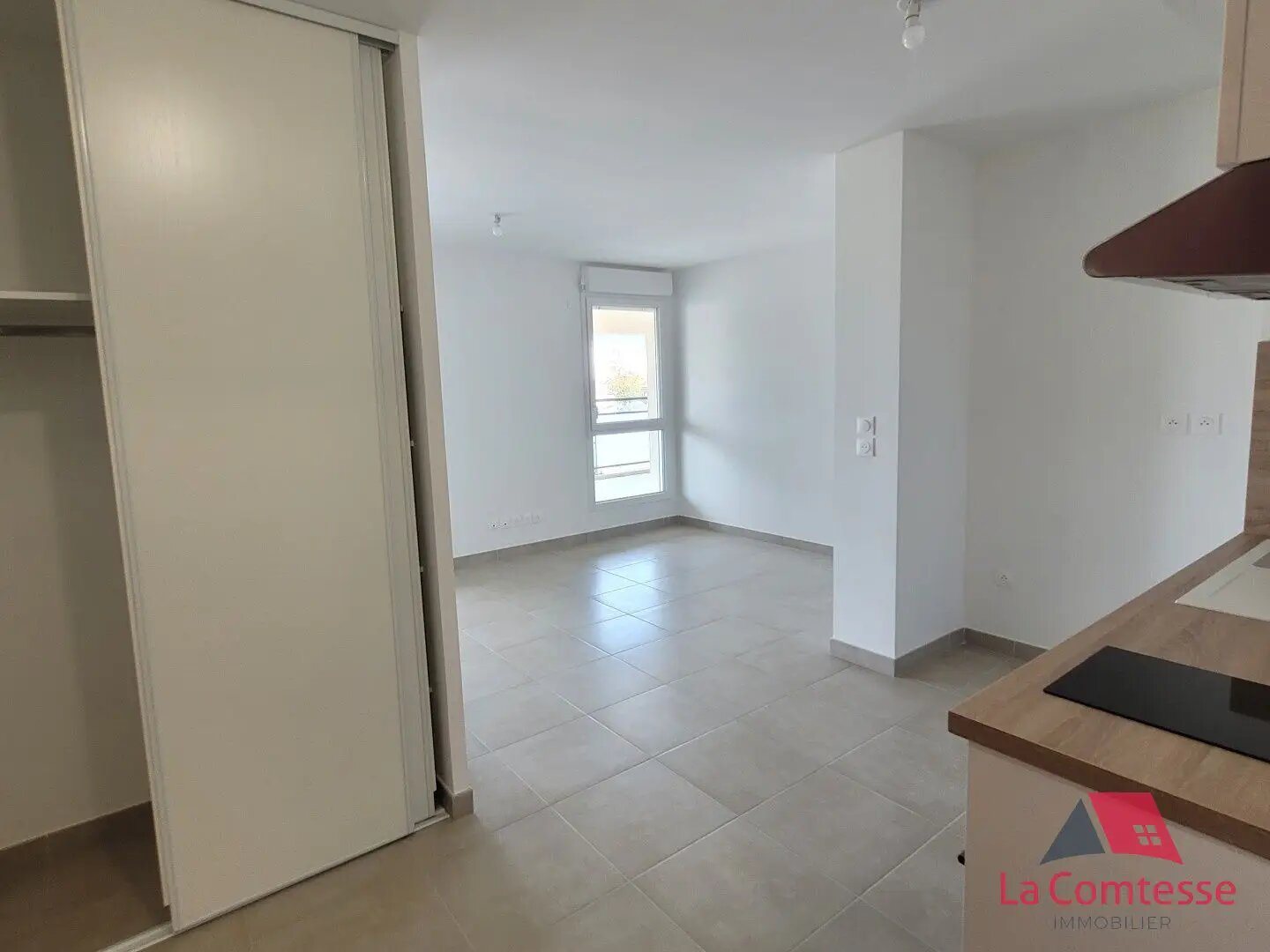 Appartement à louer, 47m², Trets