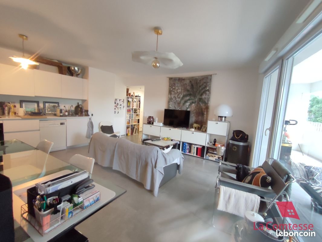 Appartement à louer, 77m², Marseille 9ème