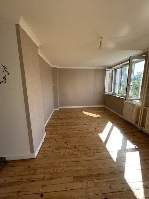 Appartement à louer, 61m², Saint-Étienne