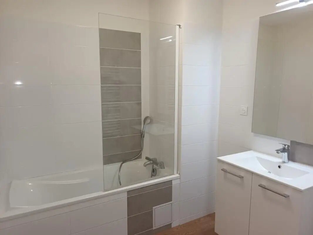 Appartement à louer, 104m², Saint-Etienne