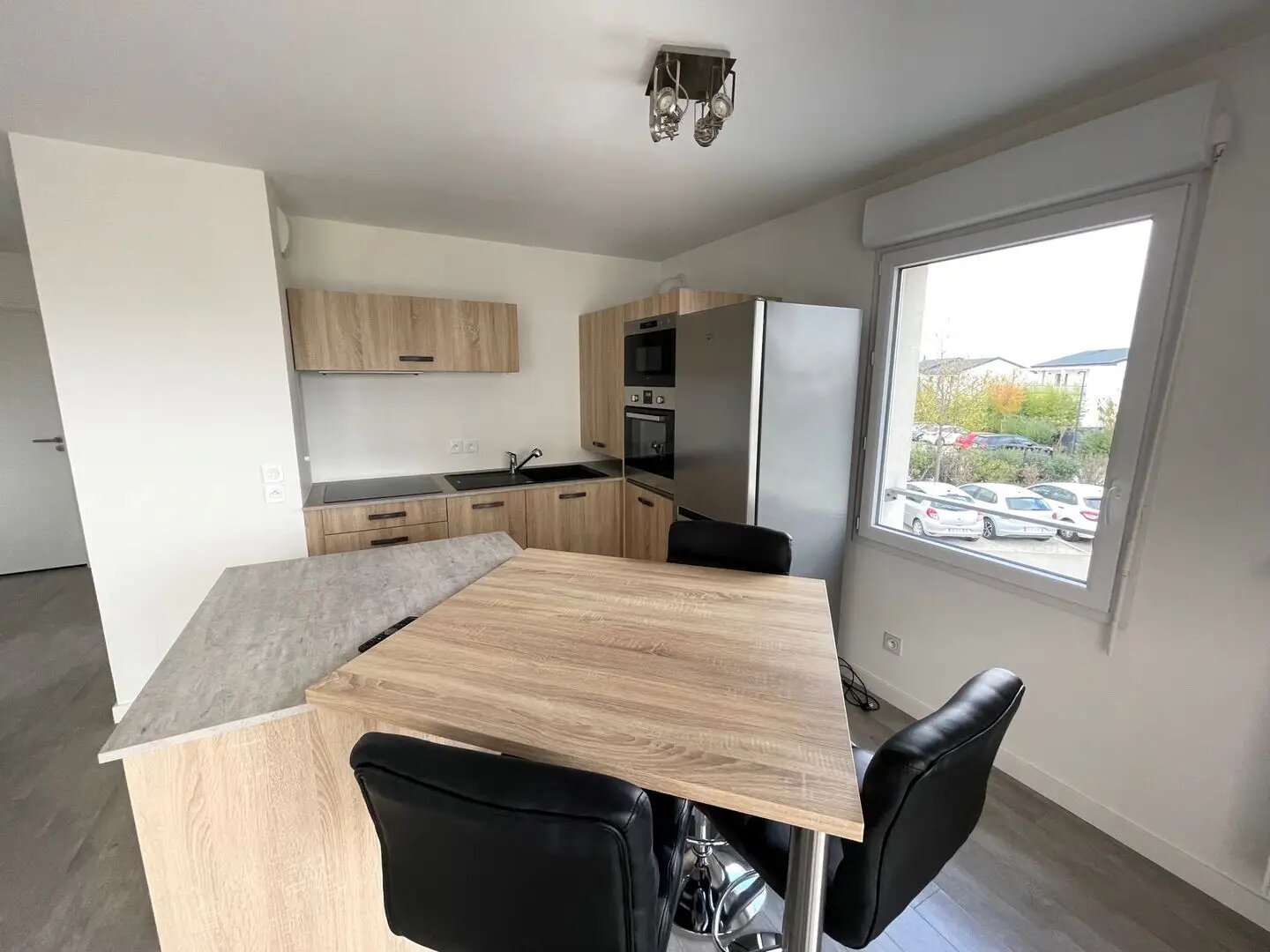 Appartement à louer, 43m², Saint-Priest