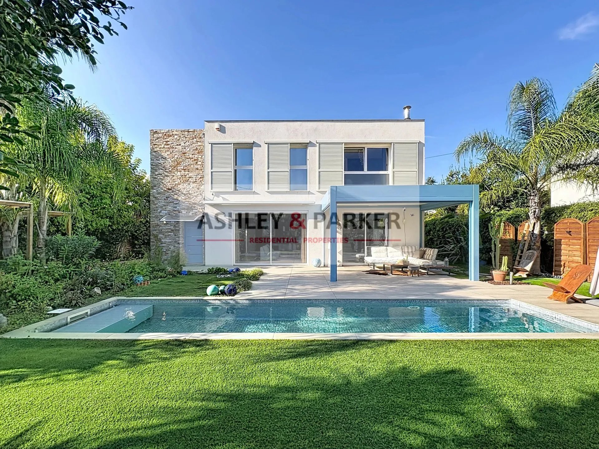 Maison à vendre, 141m², Antibes