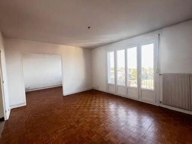 Appartement à louer, 75m², Charly