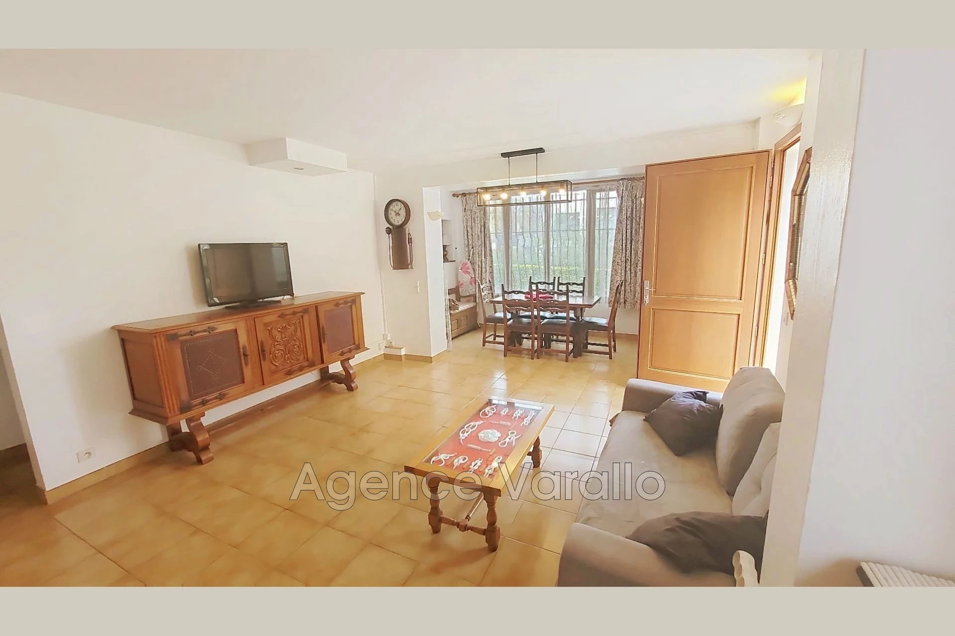 Maison à louer, 47m², Antibes
