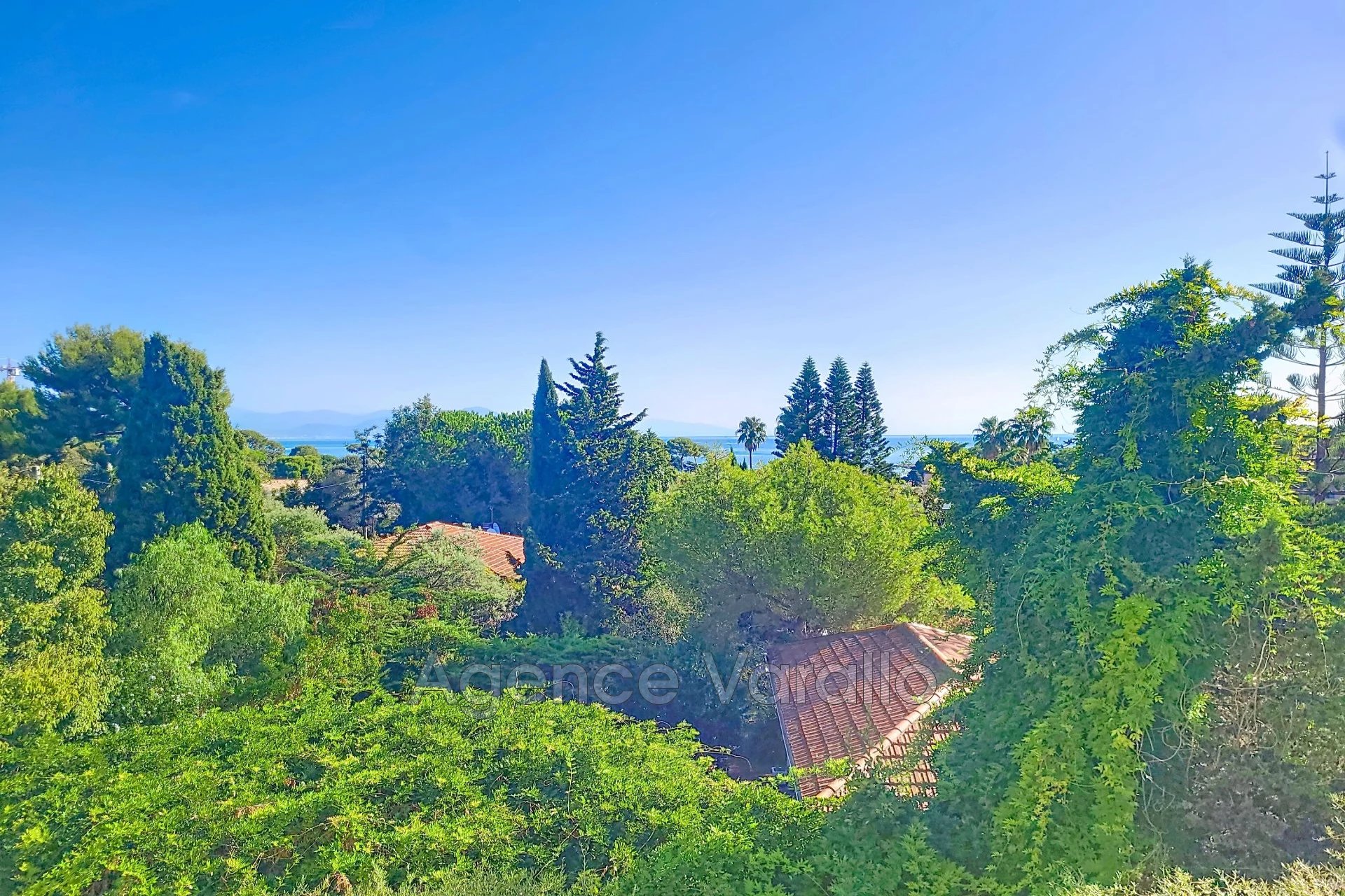 Maison à louer, 34m², Antibes
