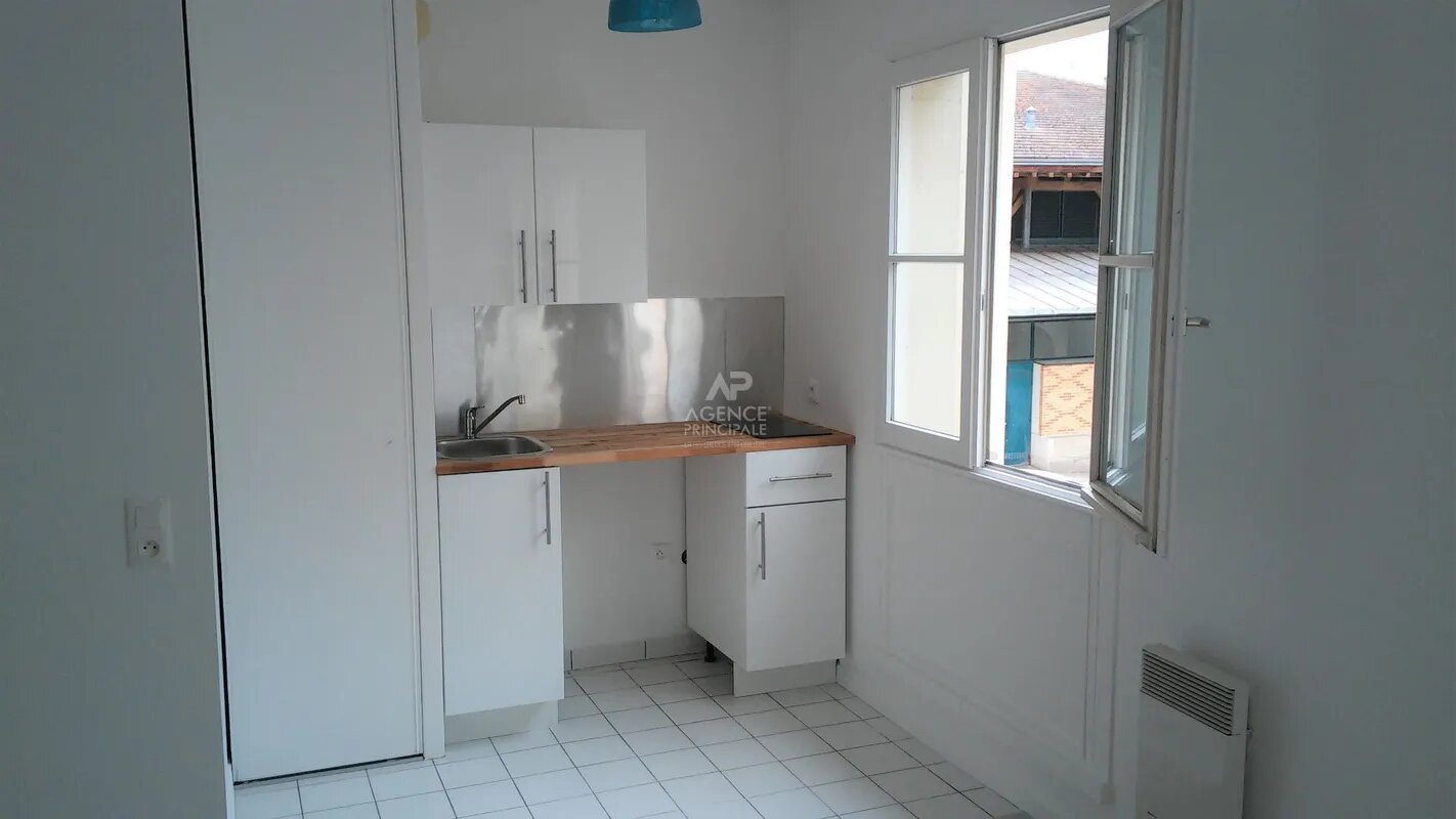 Appartement à louer, 36m², Poissy