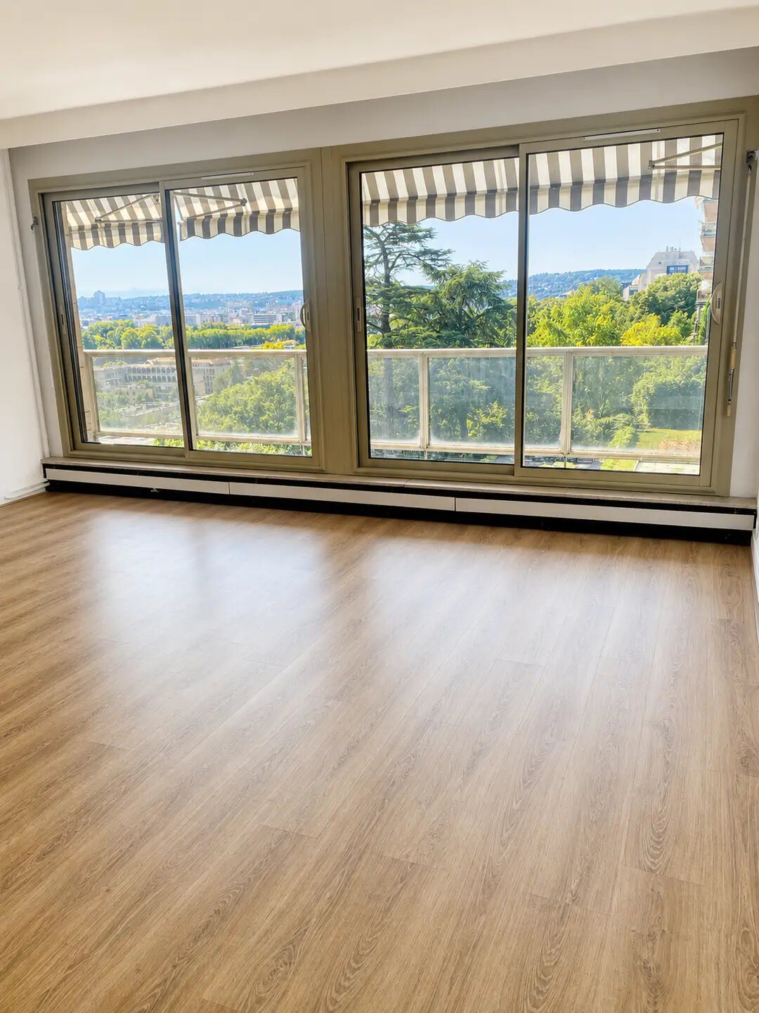 Appartement à louer, 90m², Saint-Cloud