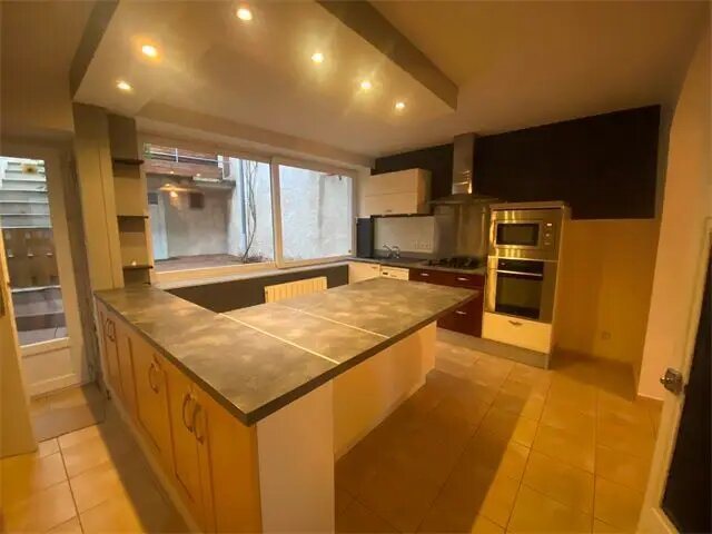 Maison à louer, 122m², Bessenay