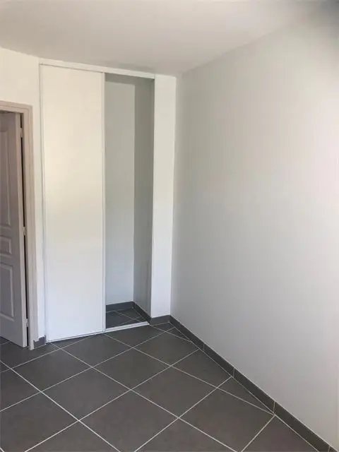 Appartement à louer, 43m², Saint-Romain-de-Popey