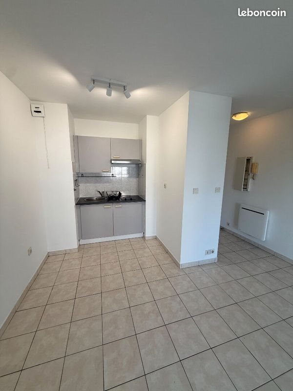 Appartement à louer, 27m², Noisy-le-Grand