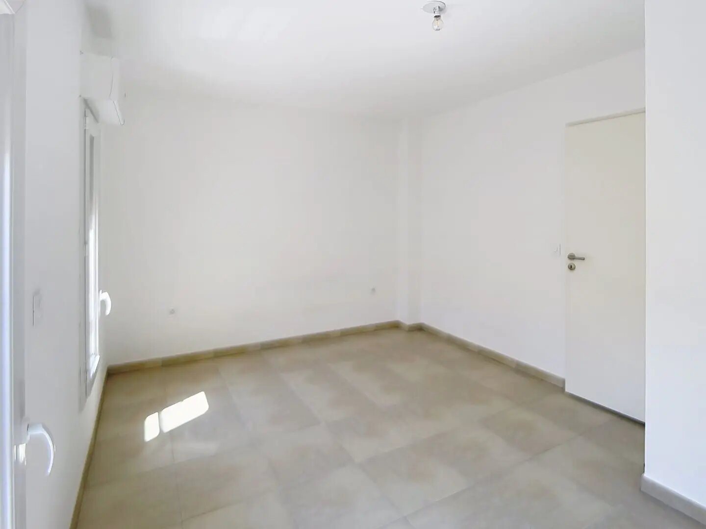 Maison à louer, 81m², Vedène