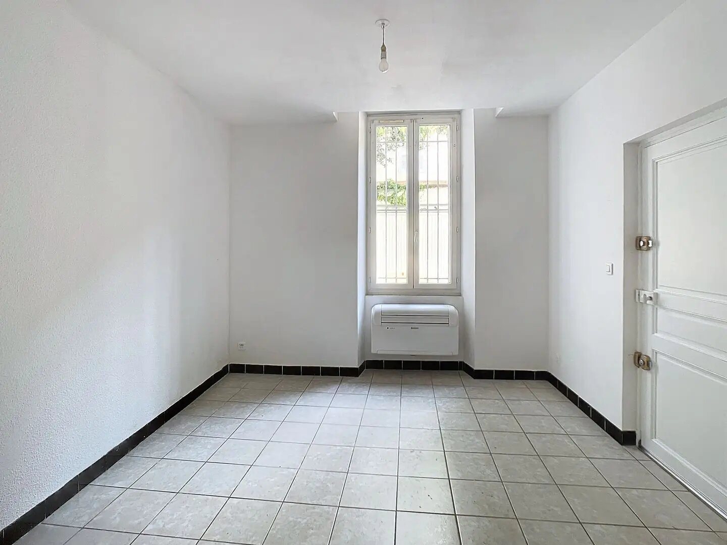 Appartement à louer, 47m², Avignon