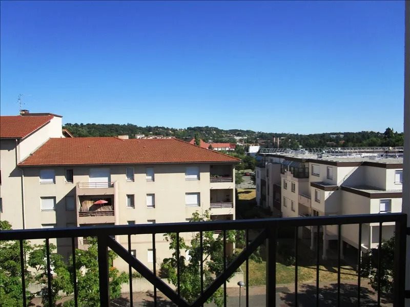 Appartement à louer, 31m², Saint-Genis-Laval