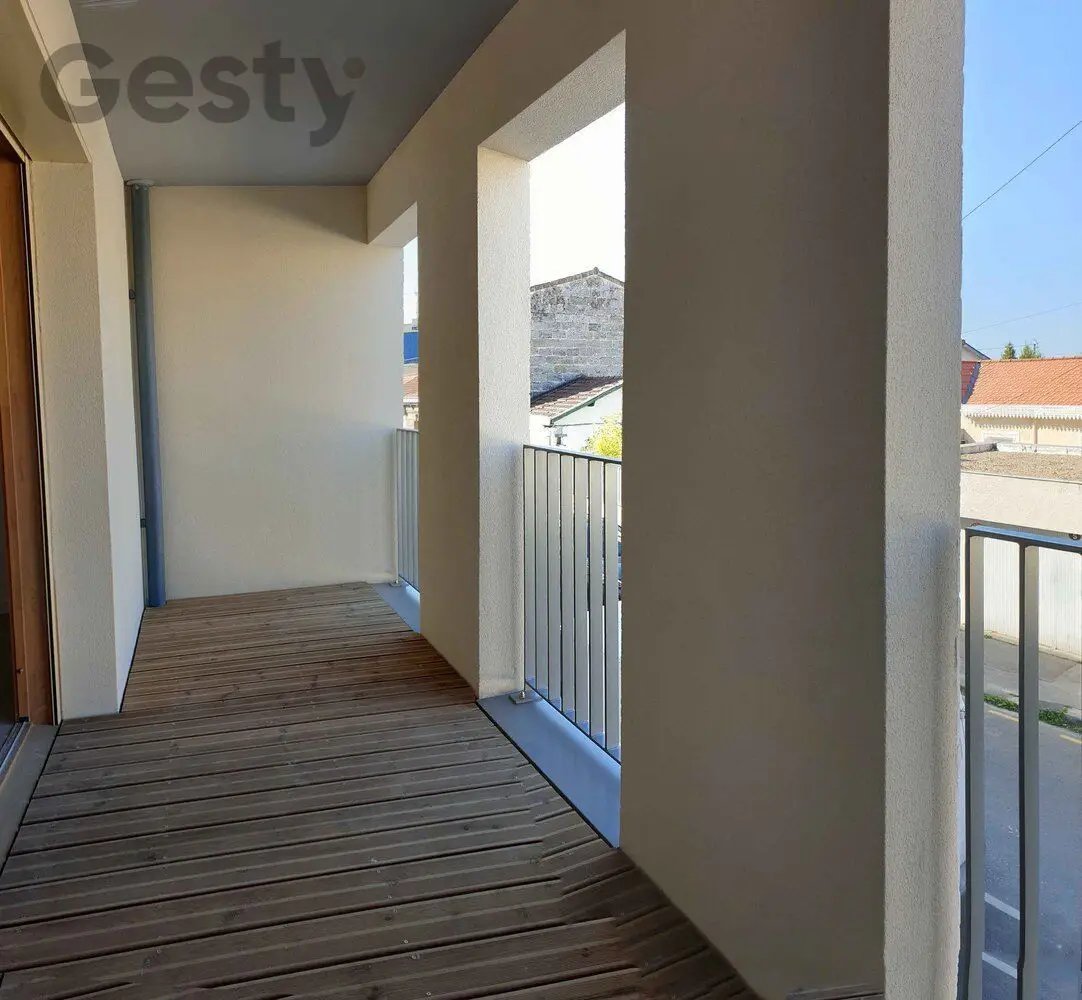Appartement à louer, 69m², Bordeaux