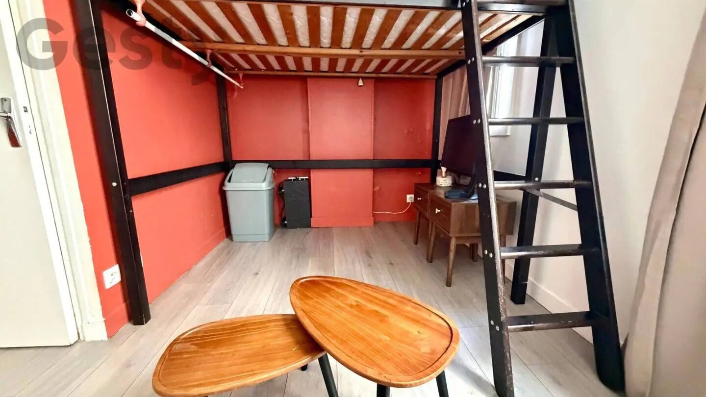 Appartement à louer, 16m², Paris 18ème