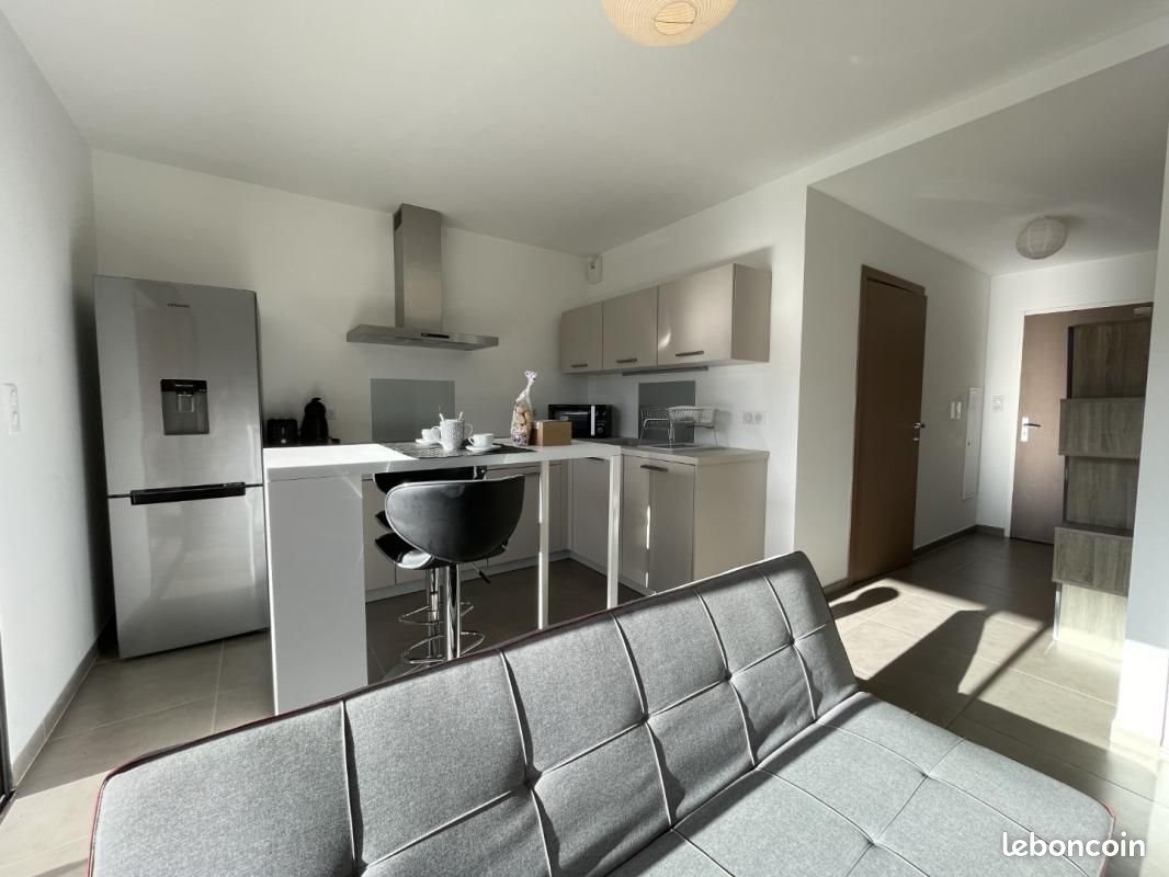 Appartement à louer, 37m², Albitreccia