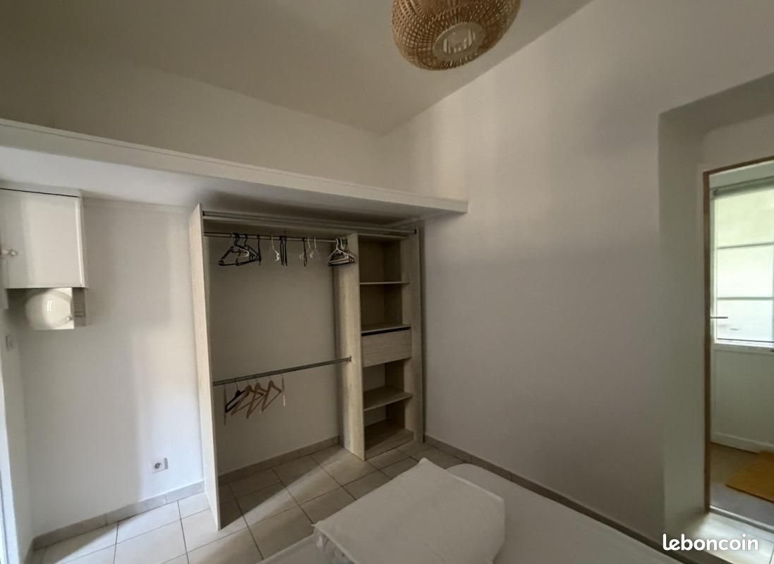 Appartement à louer, 24m², Ajaccio