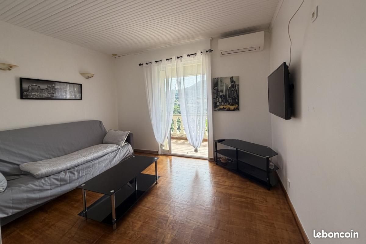 Appartement à louer, 30m², Alata