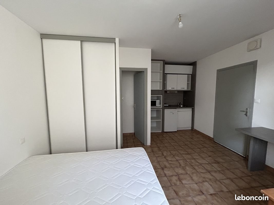 Appartement à louer, 18m², Lannion