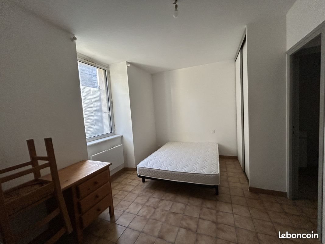 Appartement à louer, 18m², Lannion