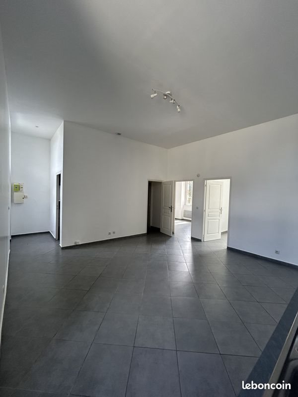 Appartement à louer, 52m², Bégard