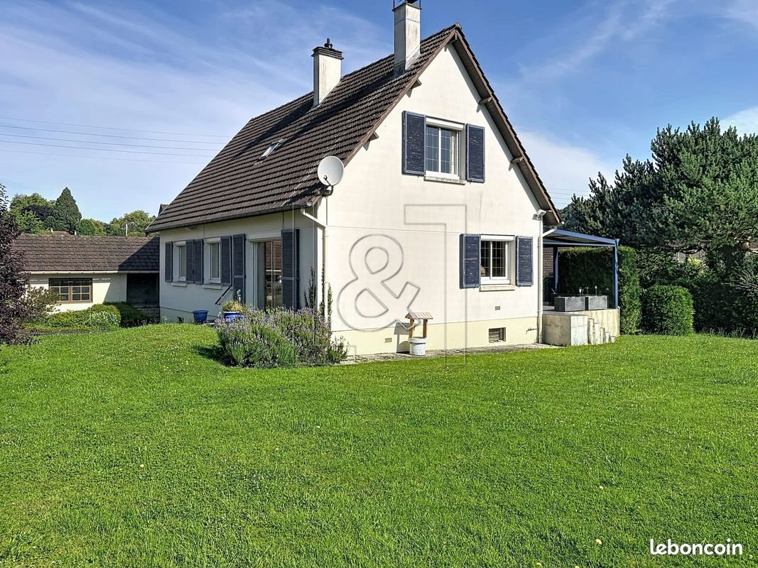 Maison à vendre, 110m², Saint-Léger-du-Bourg-Denis