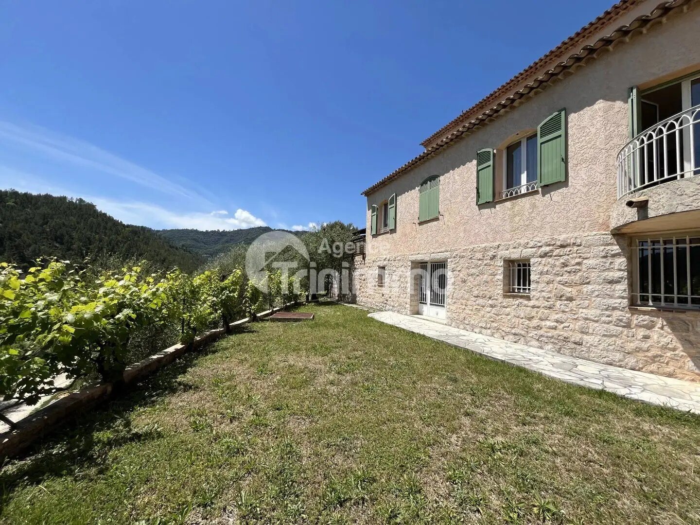 Maison à vendre, 176m², L'Escarène