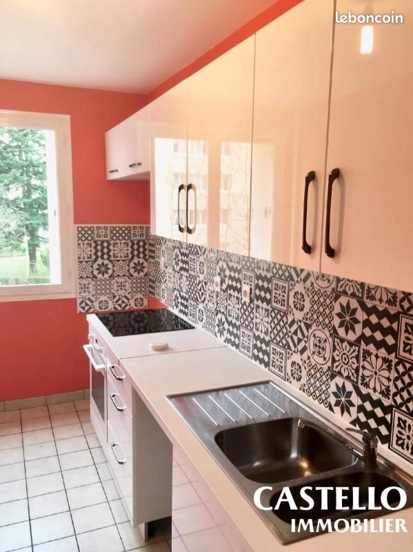 Appartement à louer, 80m², Canteleu