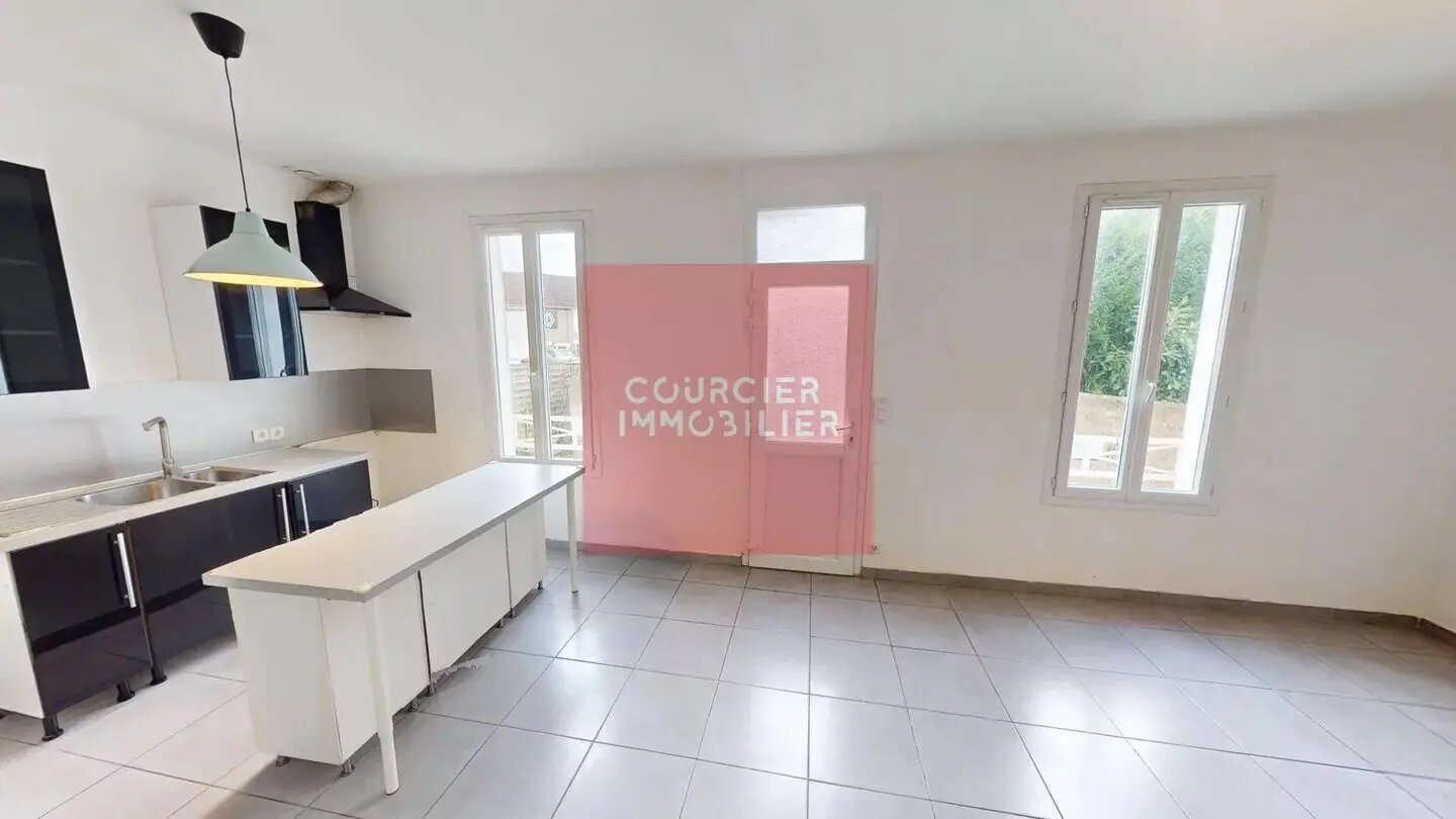 Maison à vendre, 55m², Le Mesnil-Saint-Denis