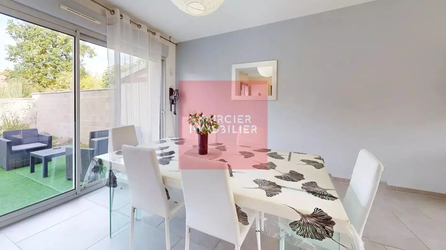 Maison à vendre, 191m², Le Mesnil-Saint-Denis